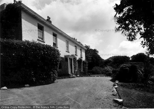 Photo of Port Isaac, Treharrock Manor Hotel c.1955