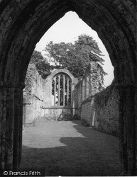 Inchmahome Priory 1956, Port Of Menteith