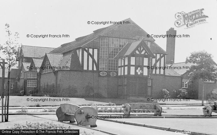 Photo of Port Sunlight, Gladstone Hall c.1955