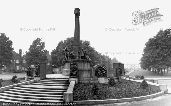 Photo of Port Sunlight, The Memorial And Art Gallery c.1970