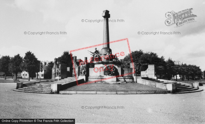 Photo of Port Sunlight, The Memorial c.1960