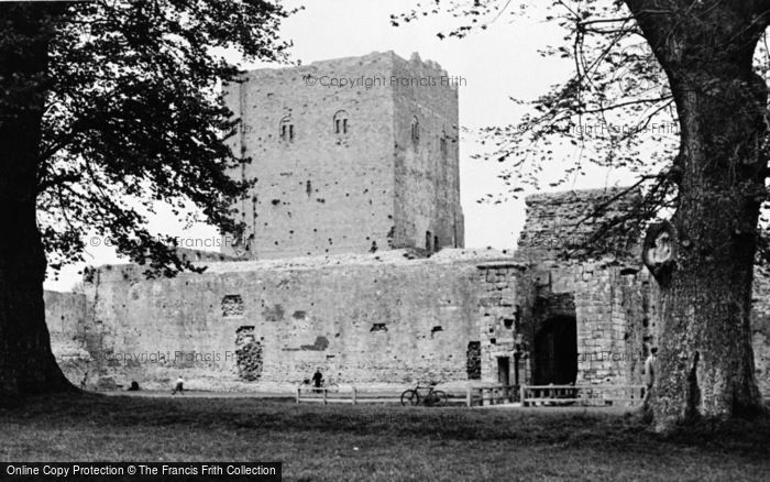 Photo of Portchester, Castle c.1960