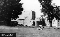 The Castle c.1960, Portchester