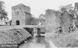 The Castle Moat And Gatehouse c.1960, Portchester