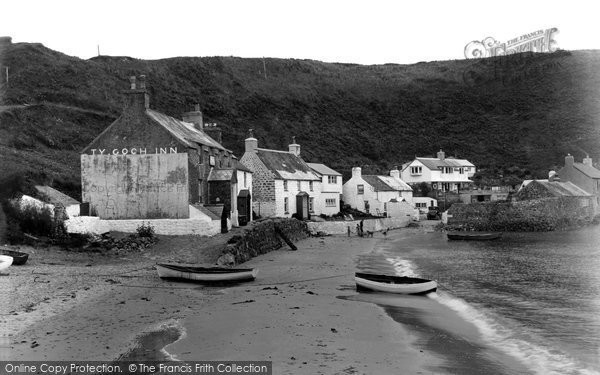 Photo of Porth Dinllaen, 1937