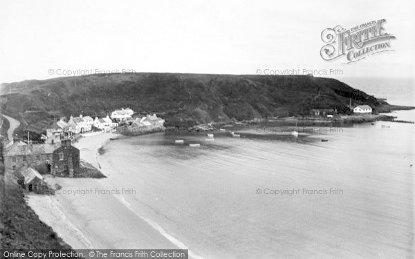 Photo of Porth Dinllaen, 1937