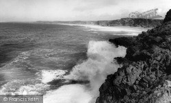 Rough Sea c.1965, Porth