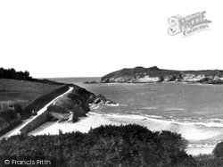 The Bay 1935, Porth