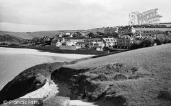 View From The West c.1955, Porth
