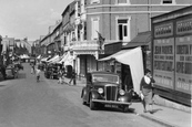 Motor Car, John Street 1938, Porthcawl