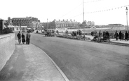The Front 1938, Porthcawl