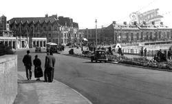 The Front 1938, Porthcawl