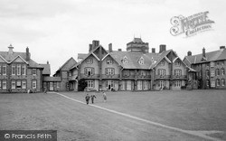 The Rest, Seaside Convalescent Home c.1960, Porthcawl