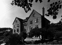 The Hotel c.1955, Porthcurno