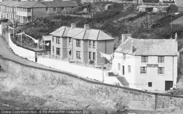 Photo of Porthleven, Breageside, The Ship Inn 1935