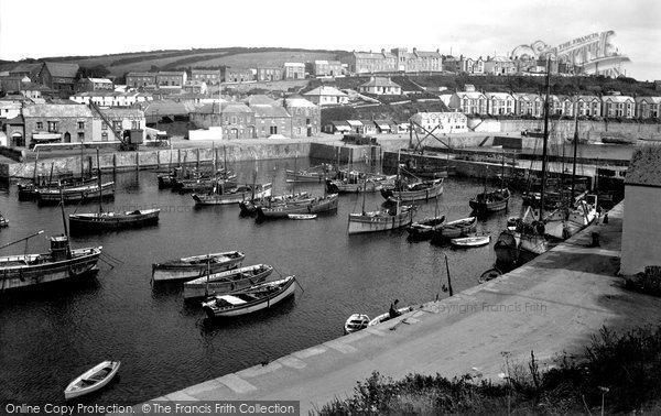 Photo of Porthleven, Harbour 1935