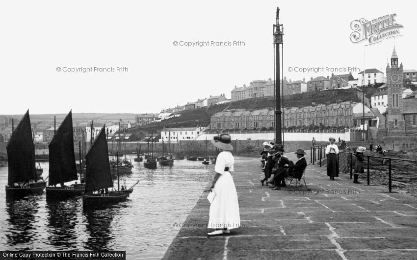 Porthleven, Outer Harbour 1911