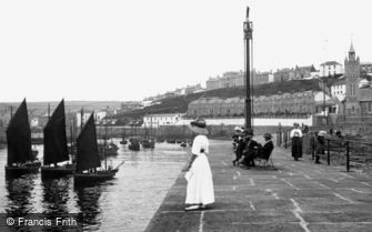 Porthleven, Outer Harbour 1911