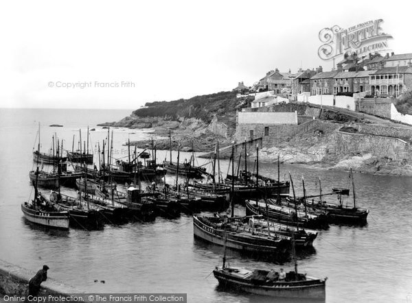 Photo of Porthleven, Ready For The Deep 1928