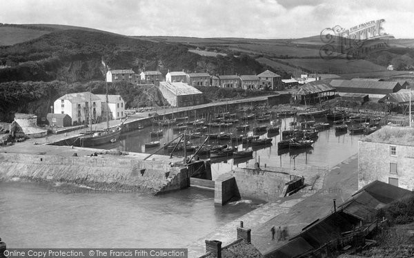 Photo of Porthleven, The Harbour And Tregonning Hill 1924