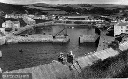 The Harbour c.1955, Porthleven
