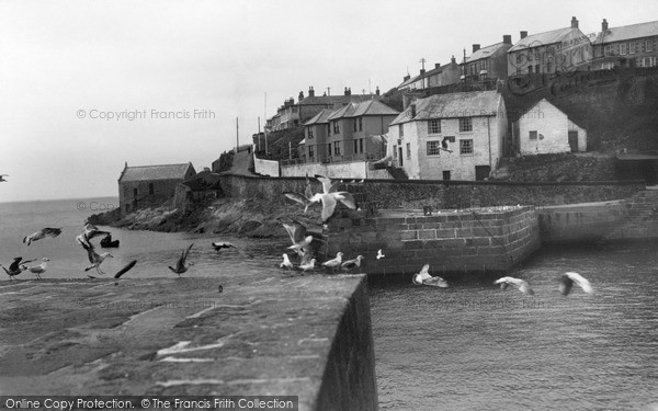 Photo of Porthleven, The Jetty c.1933