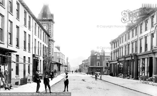 Photo of Porthmadog, Bank Place 1908