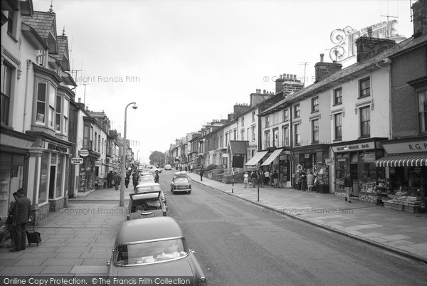 Photo of Porthmadog, High Street 1966
