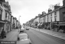 High Street 1966, Porthmadog