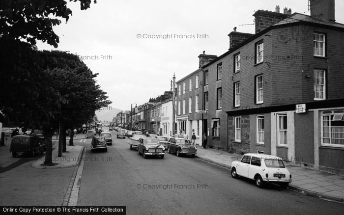 Photo of Porthmadog, High Street 1966