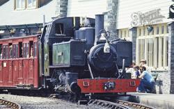 Station, Ffestioniog Mountain Railway c.1990, Porthmadog
