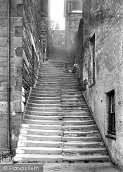 The Harbour Steps 1921, Porthmadog