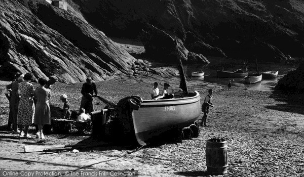 Photo of Portloe, Harbour c.1955