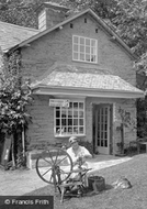 'the Corner', Weaving And Embroidery Shop 1933, Portmeirion