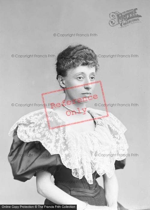 Photo of Portraiture, Miss A Fernandez 1896