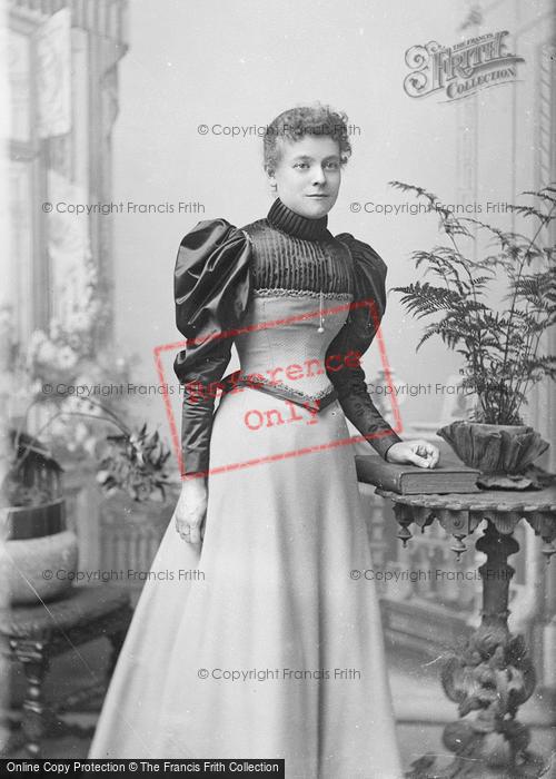 Photo of Portraiture, Miss Broofin 1893