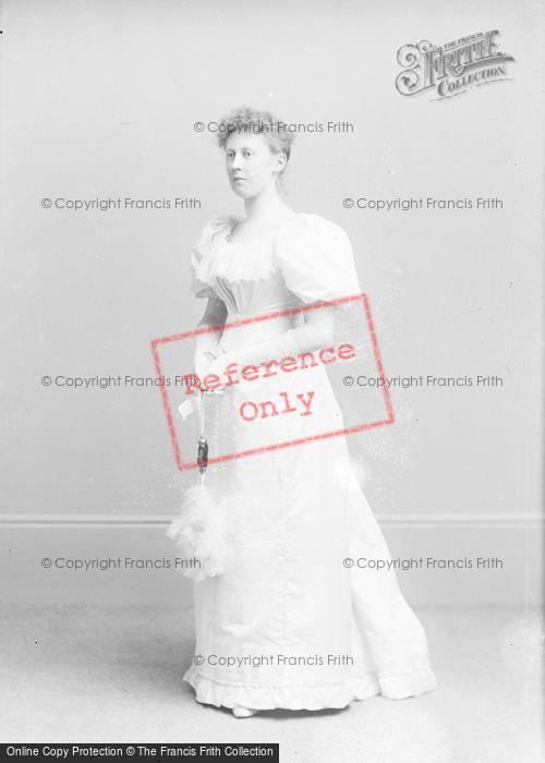 Photo of Portraiture, Miss Damon 1893