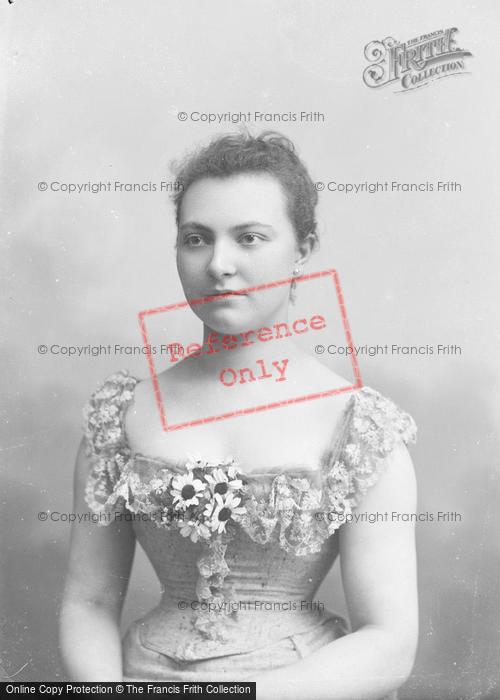 Photo of Portraiture, Miss Forte 1893