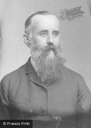 Mr Laren 1890, Portraiture