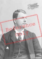 Yeovil Gentleman 1895, Portraiture