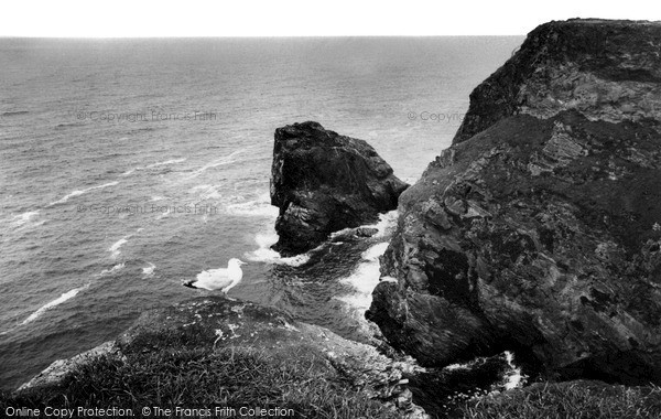Photo of Portreath, Hell's Mouth c.1960