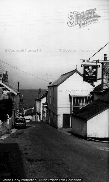 Photo of Portscatho, Road To The Beach c.1960