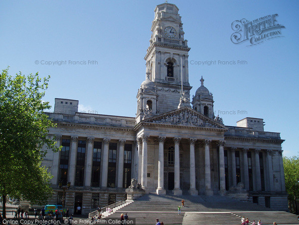 Photo of Portsmouth, Guildhall 2005