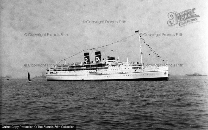 Photo of Portsmouth, Spithead, Arandora Star 1937