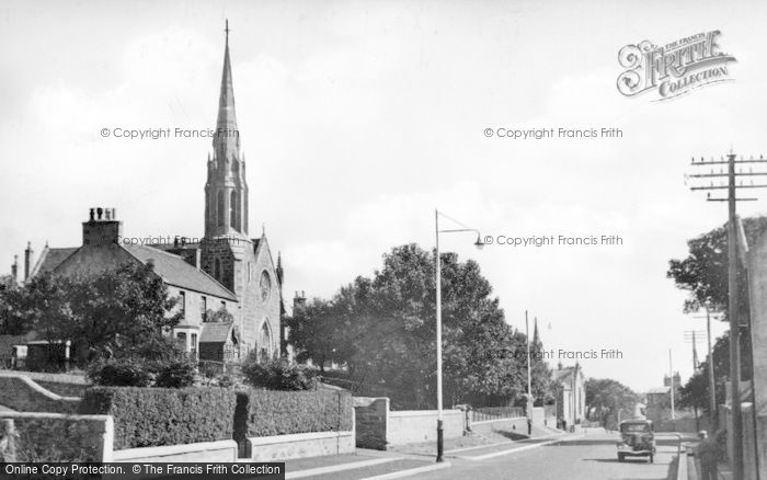 Photo of Portsoy, Seafield Terrace And West Church c.1935