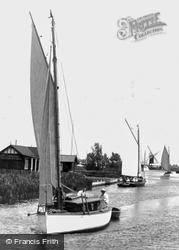 Sailing On The River Thurne c.1926, Potter Heigham