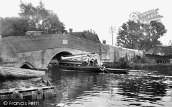 Potter Heigham, the Bridge 1934