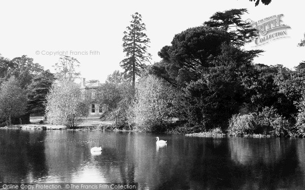 Photo of Potters Bar, Oakmere House And Lake c.1953