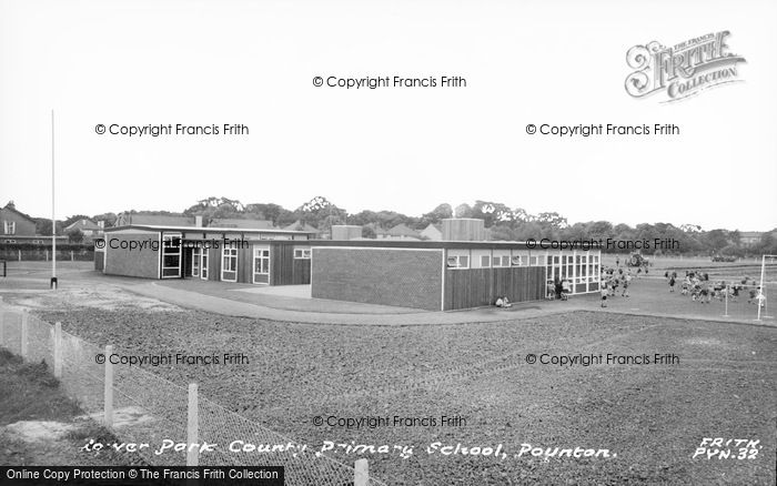 Photo of Poynton, Lower Park Primary School c.1965