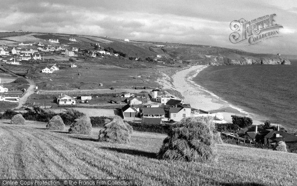 Photo of Praa Sands, From Hoe Point c.1955